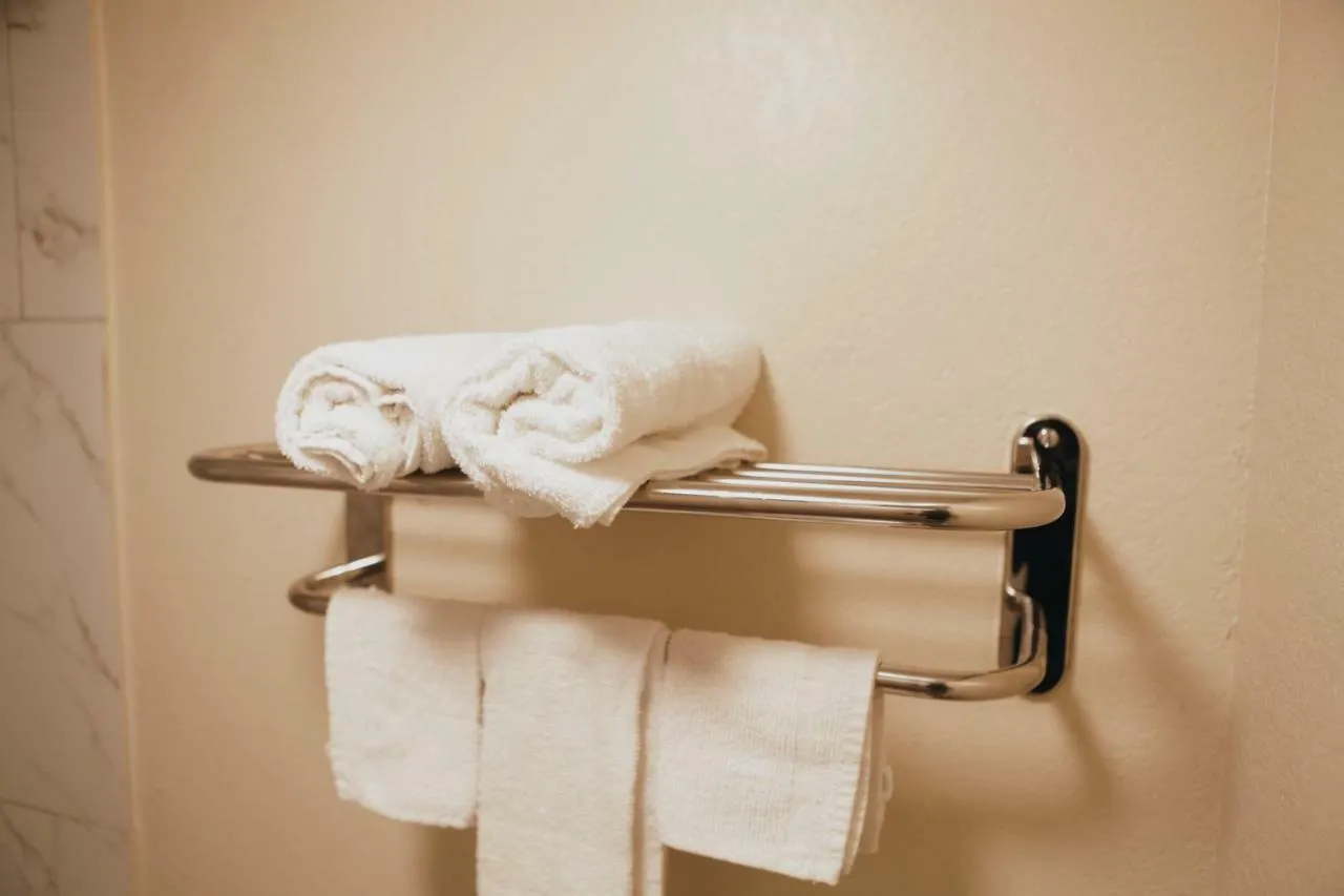 All Seasons Inn & Suites Memphis United States
